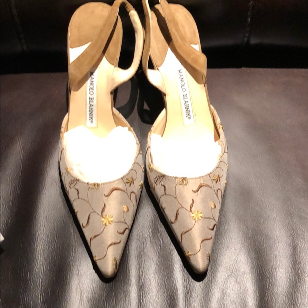Manolo Blahnik slingback